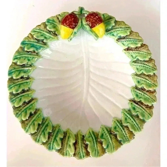 Vintage Italian Majolica Style  Leaf Dish with Acorns - Picture 1 of 9